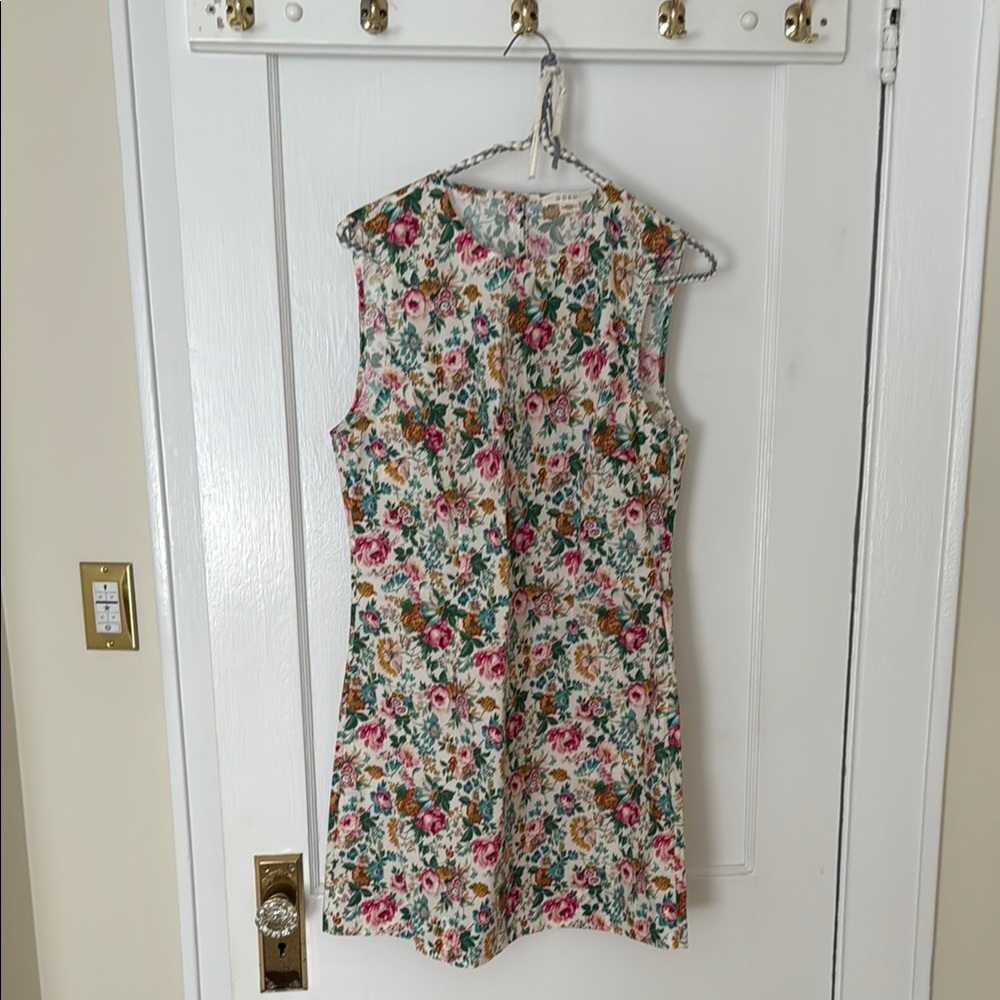 Doen Liberty Print Floral Sleeveless Dress